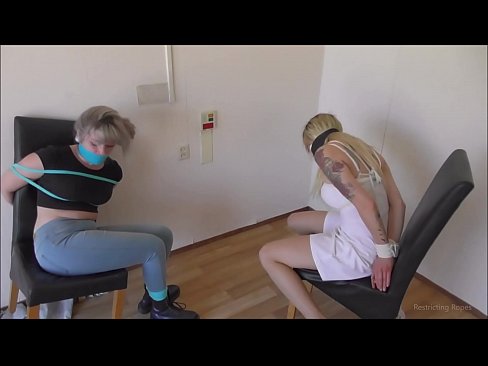 ❤️ Fíkill / bundin og kæfð / stúlka í neyð Heimabakað klám á is.tuberxxx-com.ru ️❤